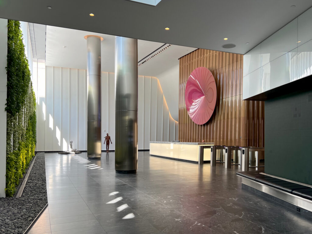 888 Boylston St - lobby